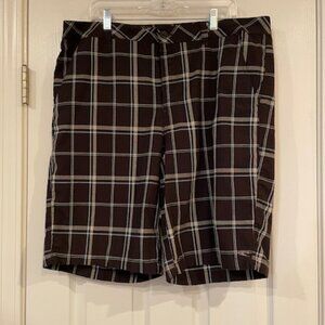 Men's O'Neill plaid shorts; sz. 3X waist, very good condition